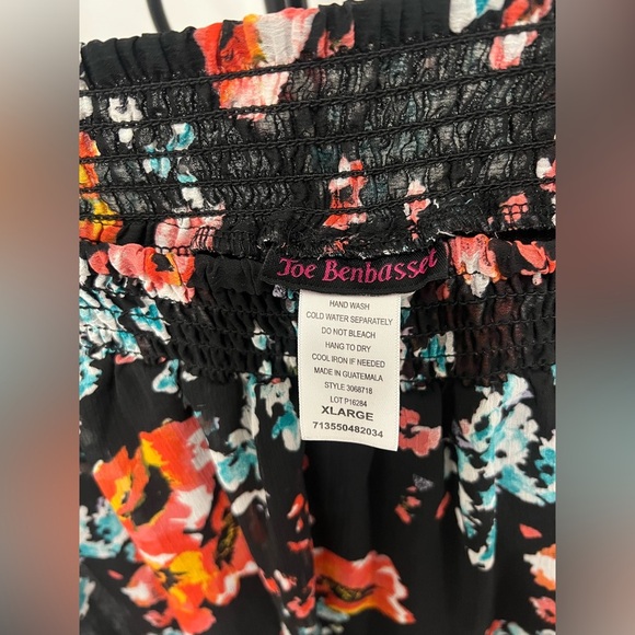 Joe Benbasset Asymmetrical Black Floral High-Low Skirt - Picture 11 of 11